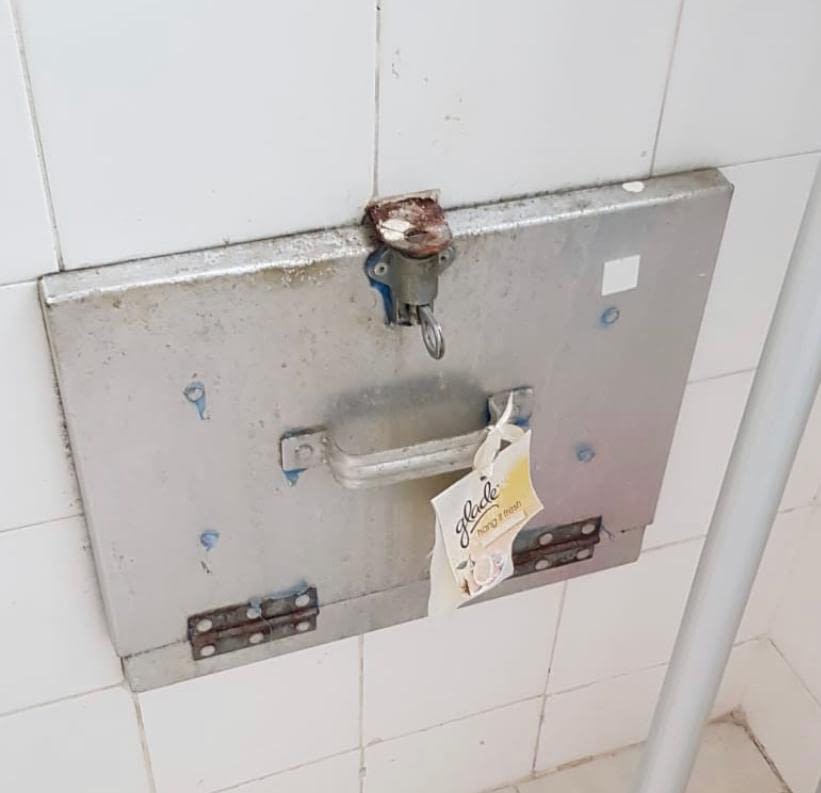 Rubbish Chute / Refuse Chute Repair for HDB & Condo in Singapore